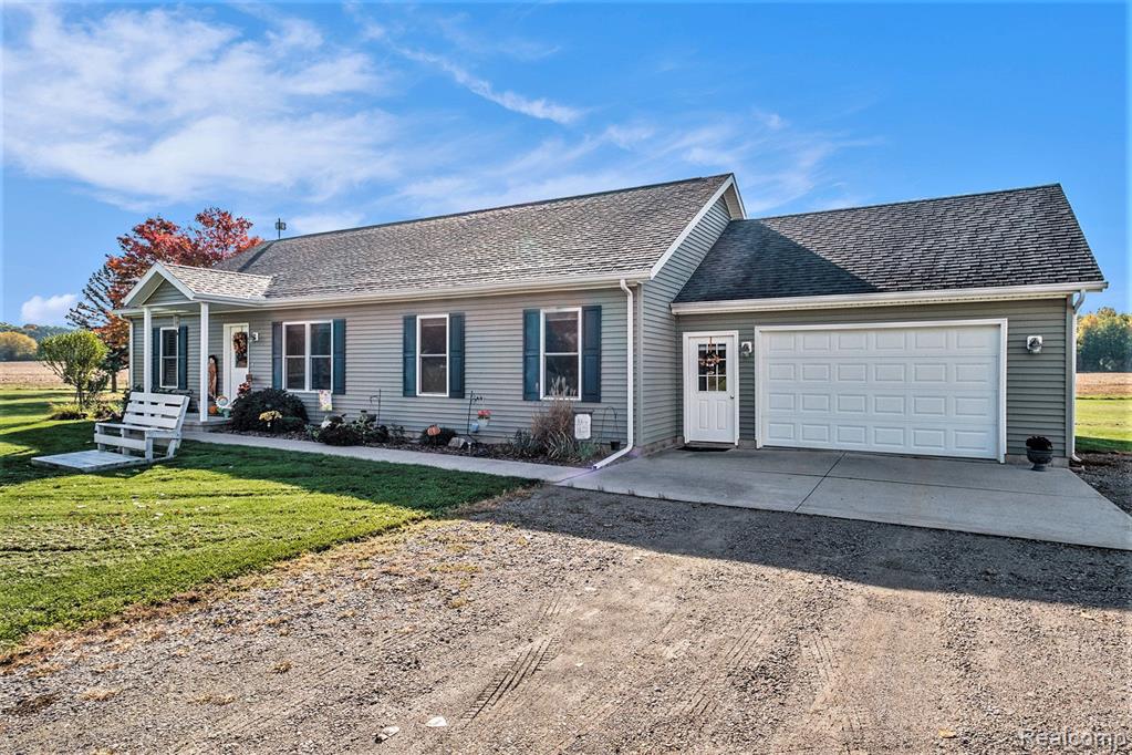3720 CASTLE Road, North Branch, MI 48461 — Photo 26