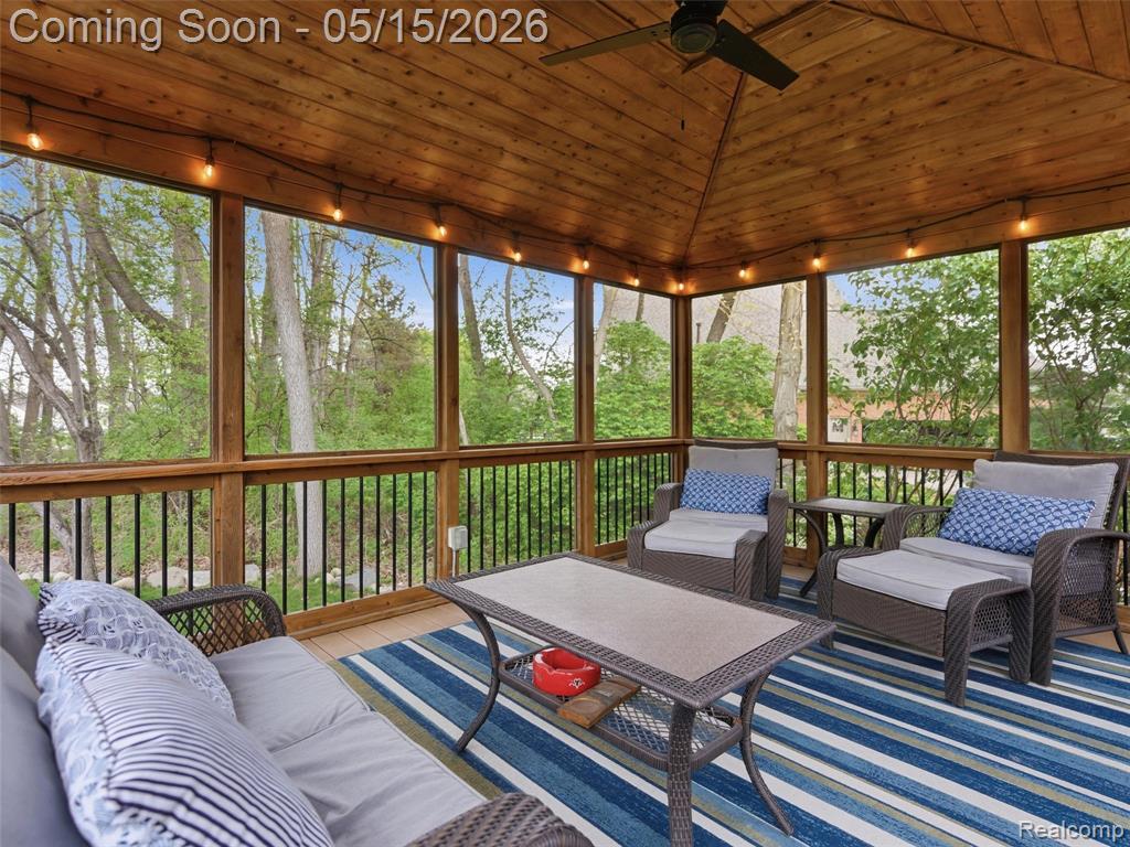 6910 Oakhurst Ridge Road, Clarkston, MI 48348 — Photo 53