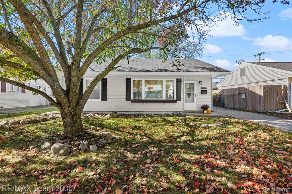 577 Brandt Street, Garden City, MI — Photo 4