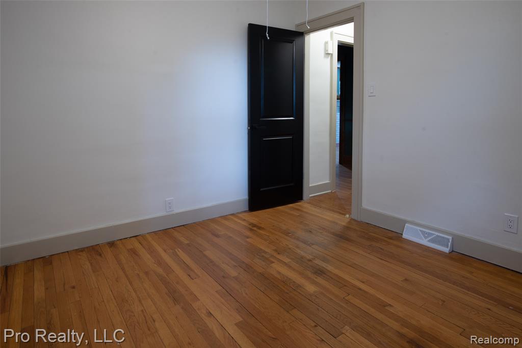 735 Withington Street, Ferndale, MI 48220 — Photo 23