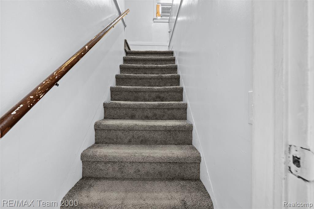 6244 Kendal Street, Dearborn, MI 48126 — Photo 16