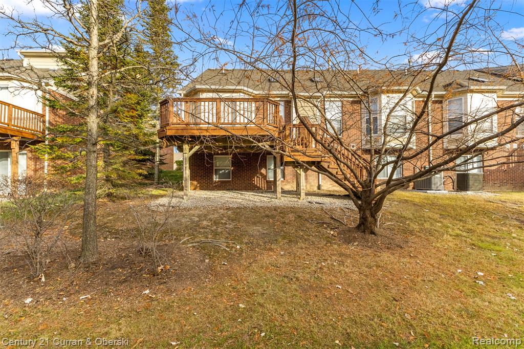 30231 Viewcrest Drive, Novi, MI 48377 — Photo 31