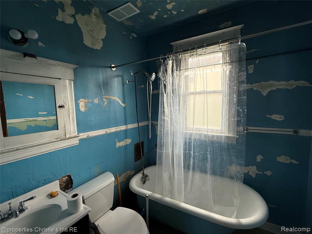 2259 Saint Clair Street, Detroit, MI 48214 — Photo 5