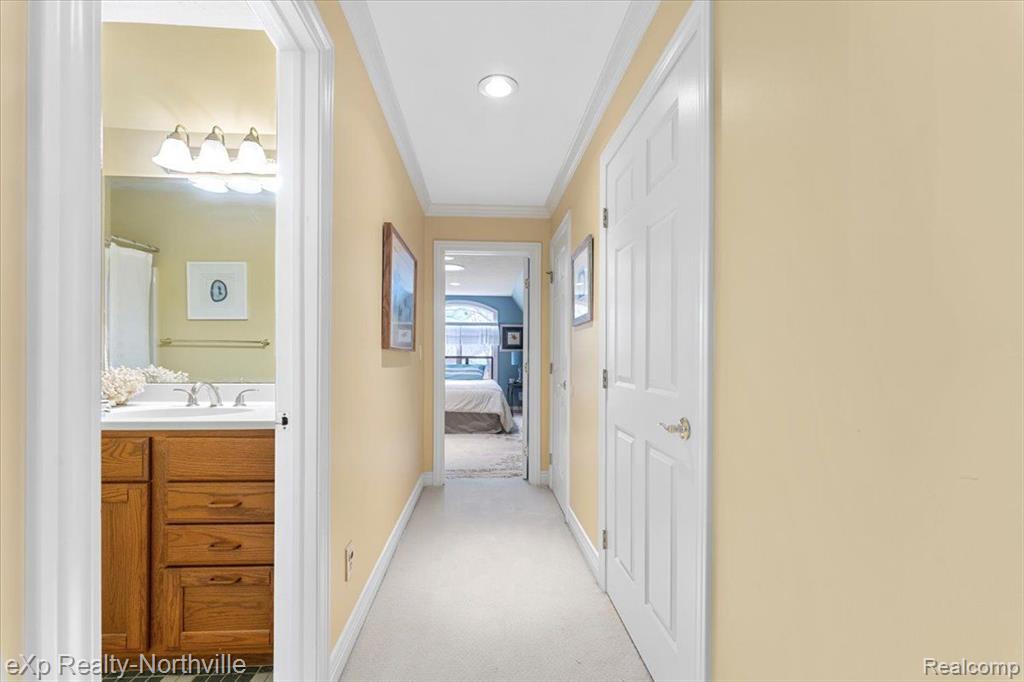 9283 FIRWOOD Road, South Lyon, MI 48178 — Photo 16