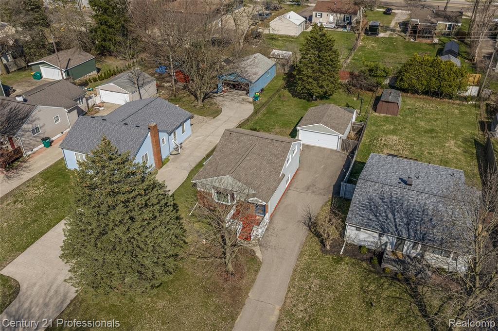 5404 Drayton Road, Clarkston, MI — Photo 25