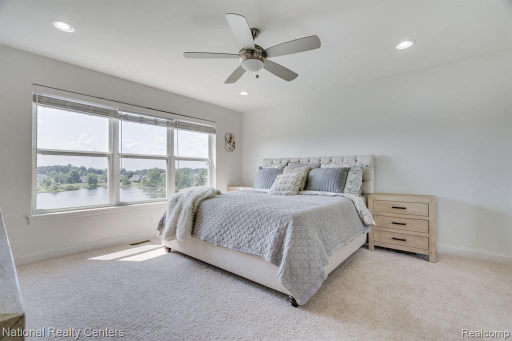 9869 Dartmouth Road, Clarkston, MI 48348 — Photo 36