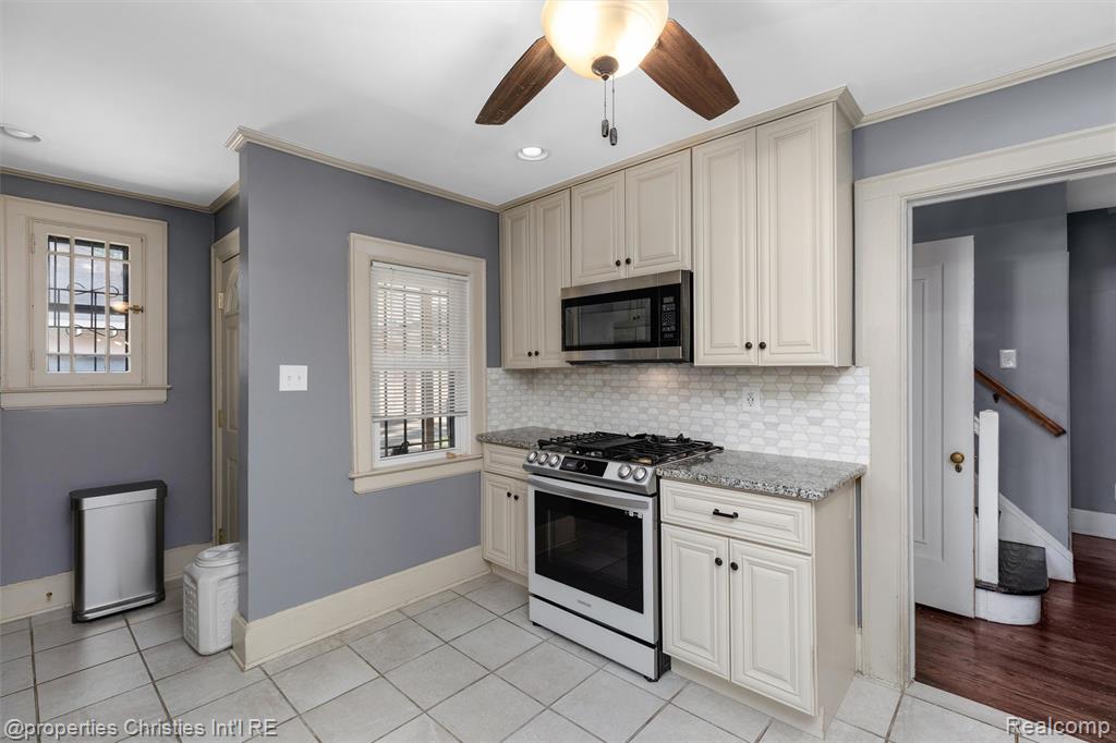 18974 Fairfield Street, Detroit, MI 48221 — Photo 12