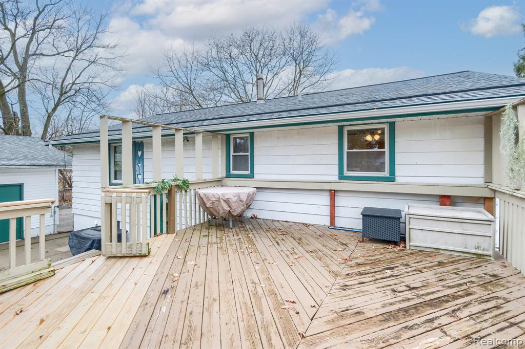 8250 Rockwood Avenue, Mount Morris, MI 48458 — Photo 11