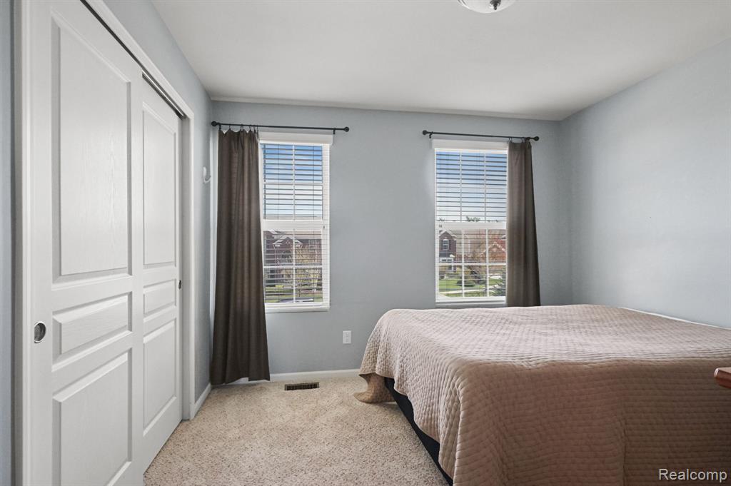 49621 BLOOMSBURY Lane, Macomb, MI 48044 — Photo 21