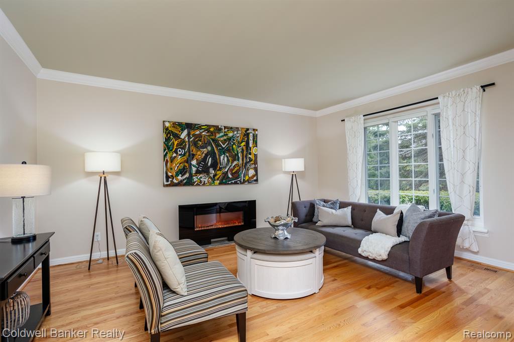 15260 MERION Court, Northville, MI 48168 — Photo 9