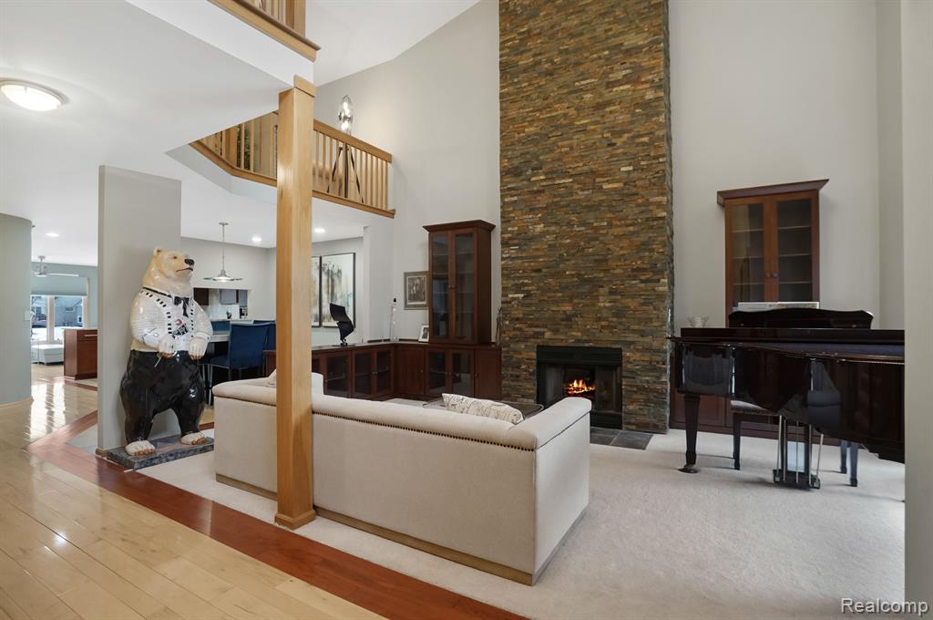 14922 STONEY BROOK Drive W, Shelby, MI 48315 — Photo 3