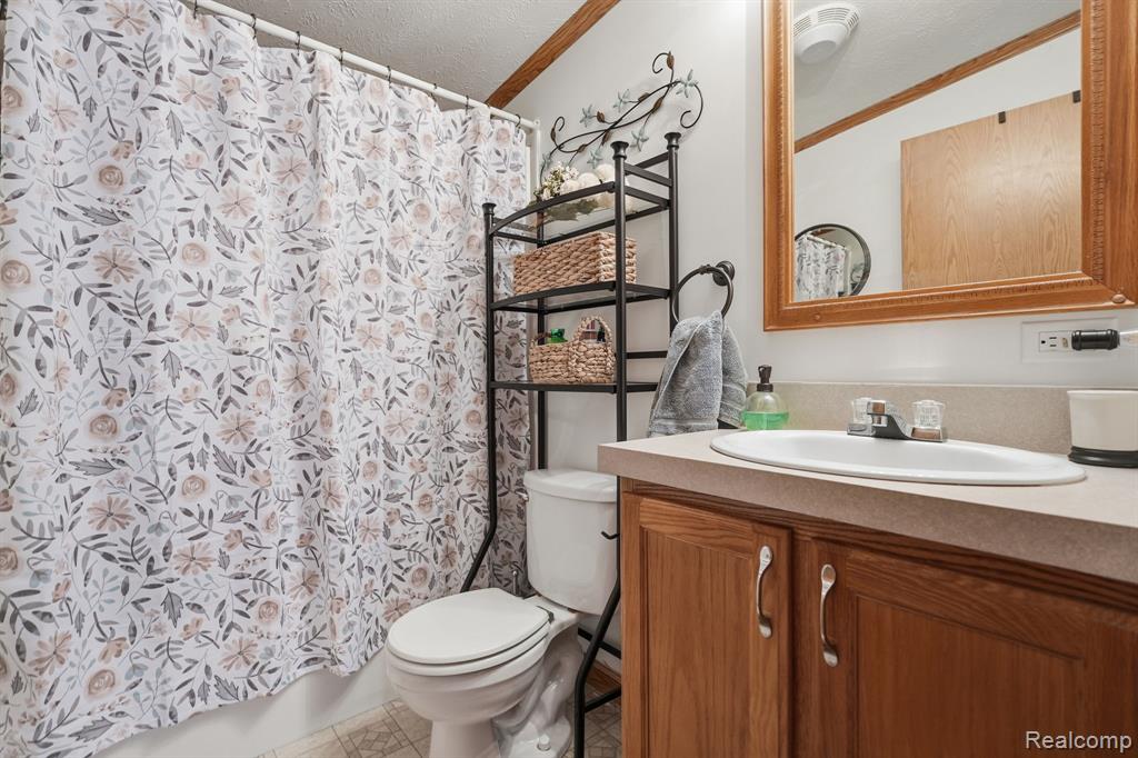 37319 Stone Way, New Haven, MI 48048 — Photo 11