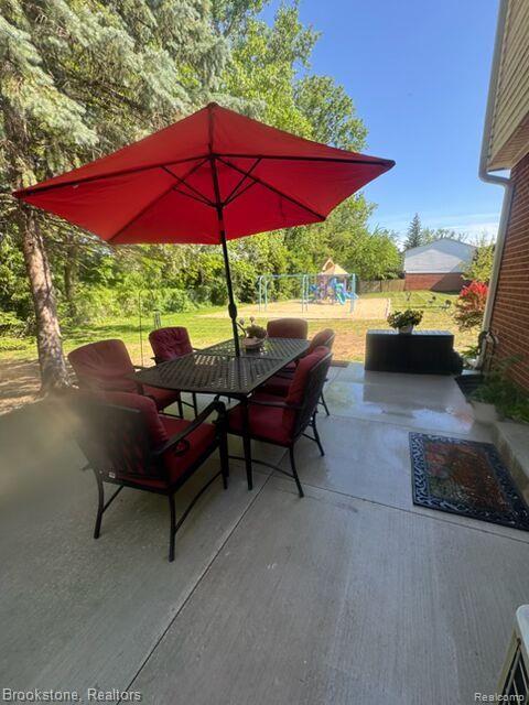 45746 Kensington, Utica, MI 48317 — Photo 20