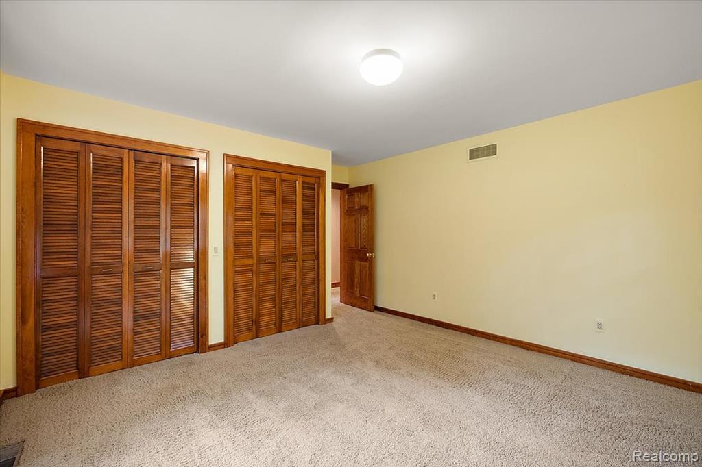 801 Seven Oaks Lane, Oxford, MI 48371 — Photo 35