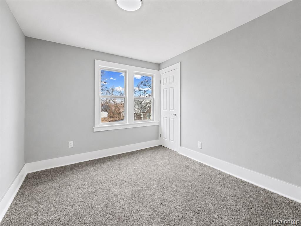 9175 Devonshire Road, Detroit, MI 48224 — Photo 13