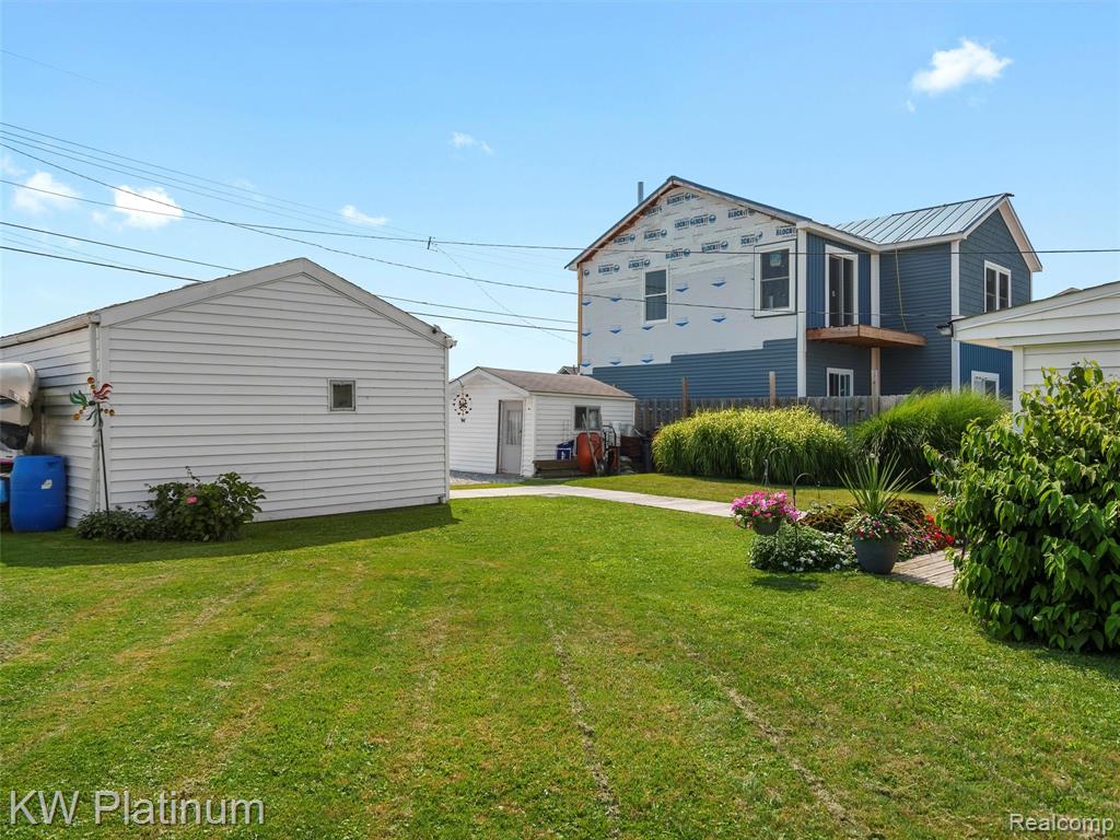 6316 Marina Drive, Clay, MI 48001 — Photo 45
