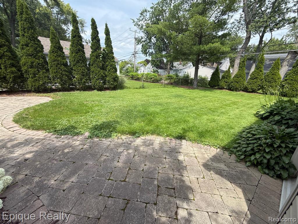 1846 Oakshire Avenue, Berkley, MI 48072 — Photo 40