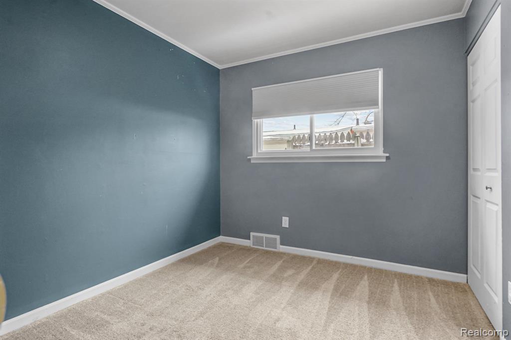 456 S Hawthorne Street, Westland, MI 48186 — Photo 23