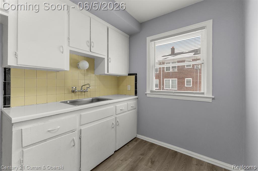2255 Webb Street, Detroit, MI 48206 — Photo 14