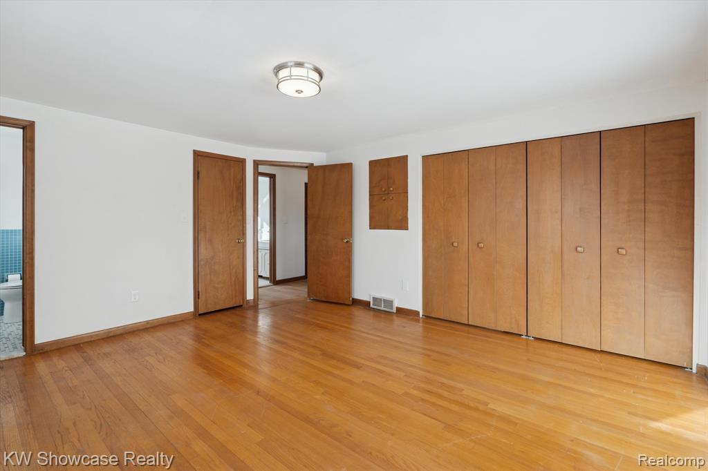 5241 S Pebblecreek Road, West Bloomfield, MI — Photo 25