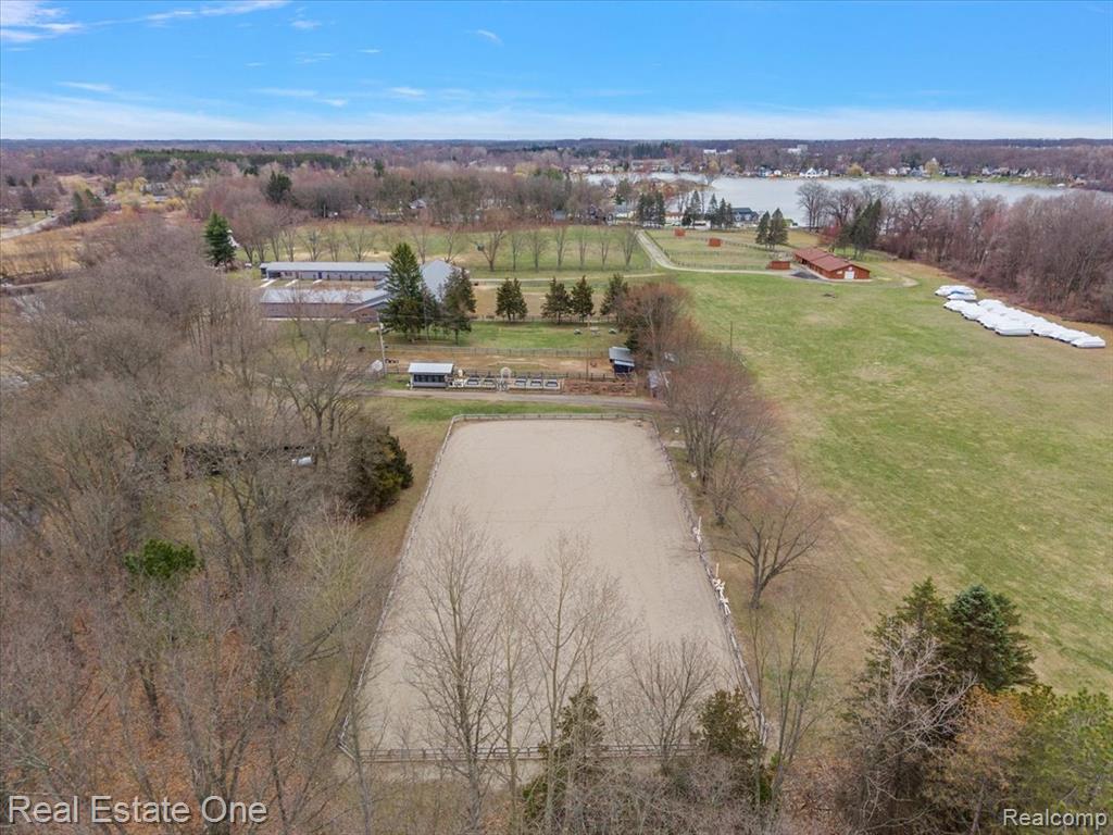 1050 Oxbow Lake Road, White Lake, MI — Photo 31