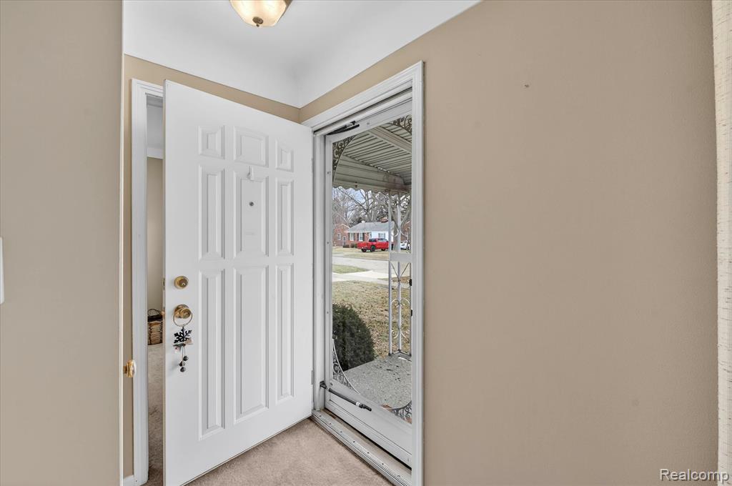 9619 Mayfield Street, Livonia, MI 48150 — Photo 5