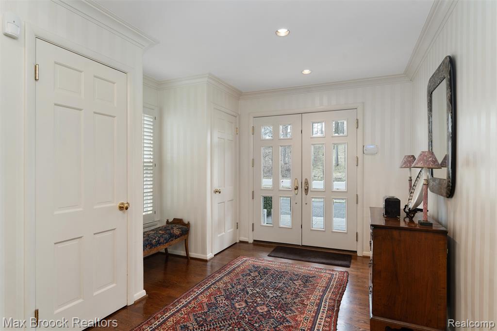919 W Glengarry Circle, Bloomfield Hills, MI 48301 — Photo 5