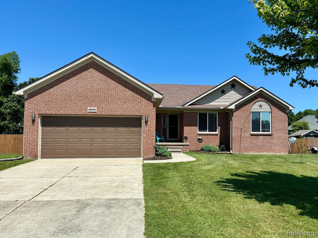 4860 CAMELOT Drive, Kimball, MI — Photo 2