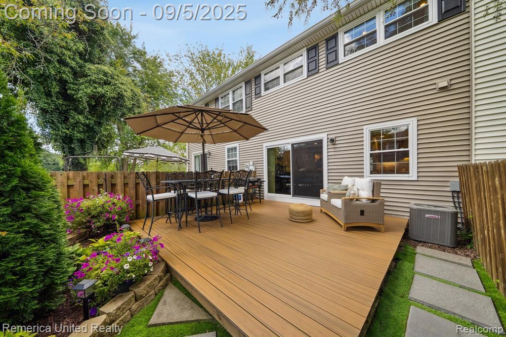 41377 Leidel Court, Northville, MI 48167 — Photo 37