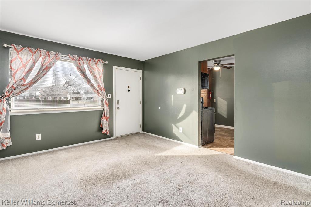 788 CLEOPHUS Parkway, Lincoln Park, MI 48146 — Photo 7