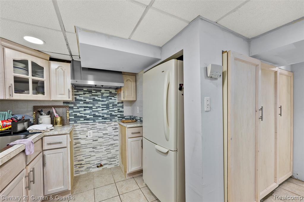 6132 Kenilworth Street, Dearborn, MI 48126 — Photo 22