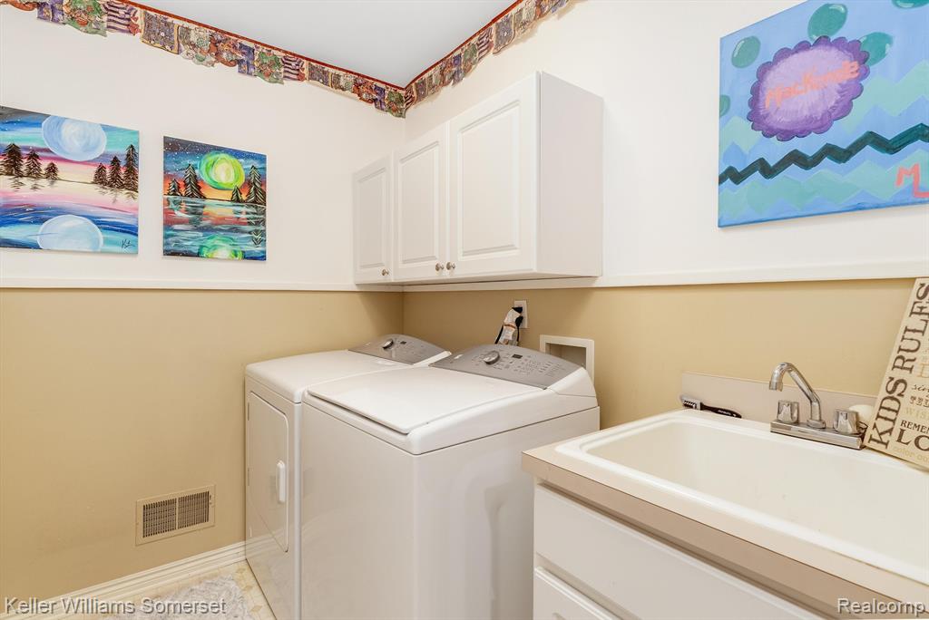 55328 BELMONT Drive, Shelby Twp, MI 48315 — Photo 50