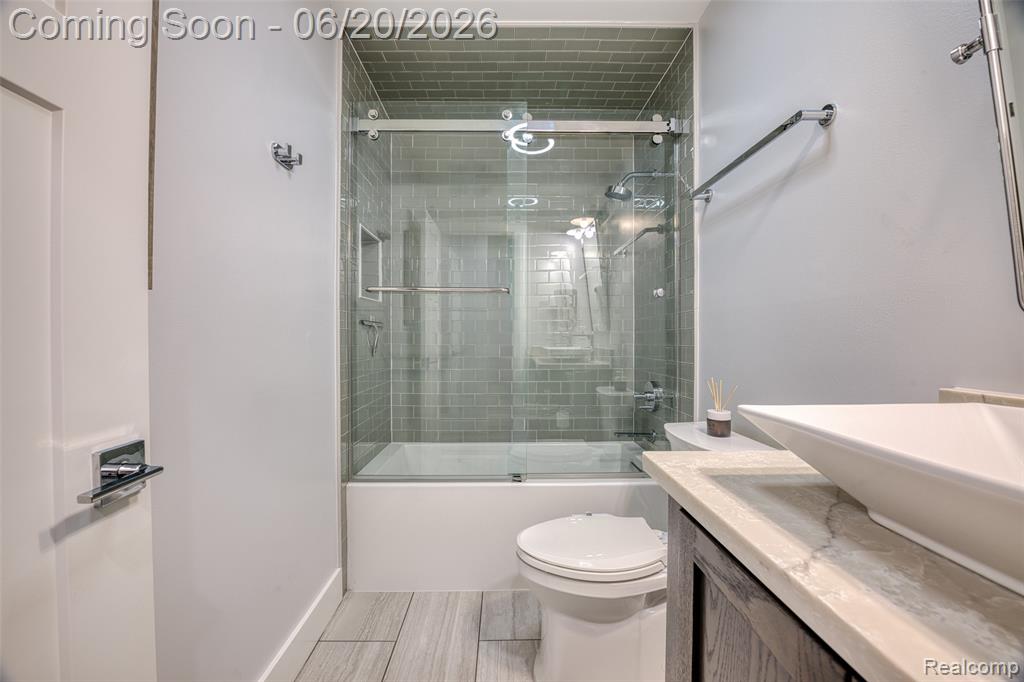 5901 Ford Road, Commerce Twp, MI 48382 — Photo 13