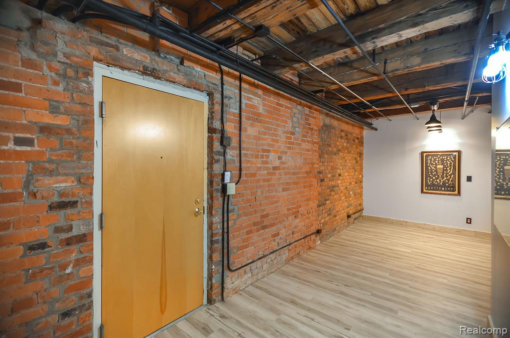 6533 E JEFFERSON Avenue, 6-LL04, Detroit, MI 48207 — Photo 4