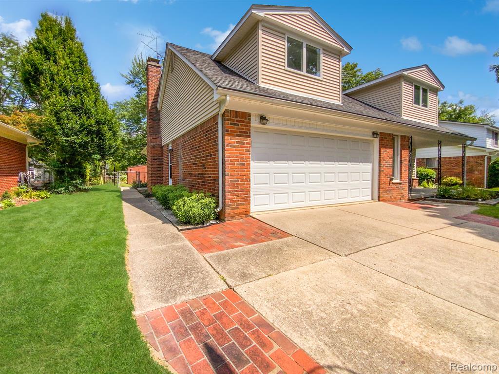 2887 BAYLIS Drive, Ann Arbor, MI 48108 — Photo 7