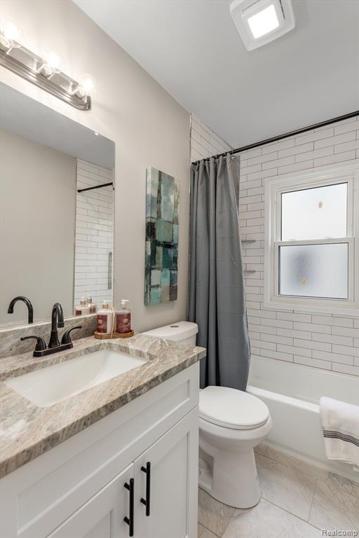 566 E BAKER Avenue, Clawson, MI — Photo 16