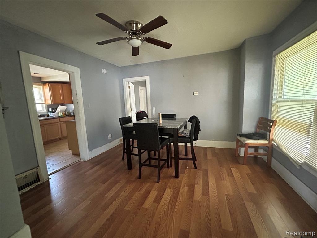 40 Dwight Avenue, Pontiac, MI 48341 — Photo 5