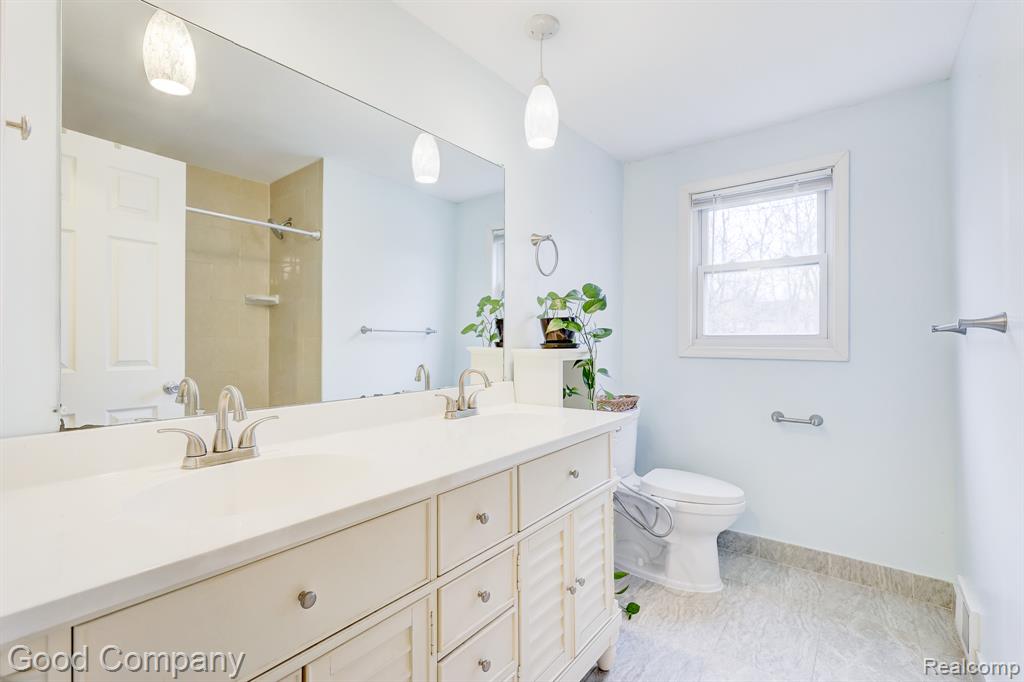 42293 Saltz Road, Canton, MI 48187 — Photo 37