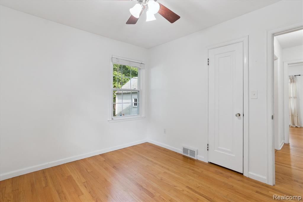 1134 Hutchins Avenue, Ann Arbor, MI 48103 — Photo 18