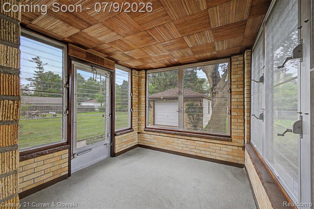 6999 Fenton Street, Dearborn Heights, MI 48127 — Photo 24