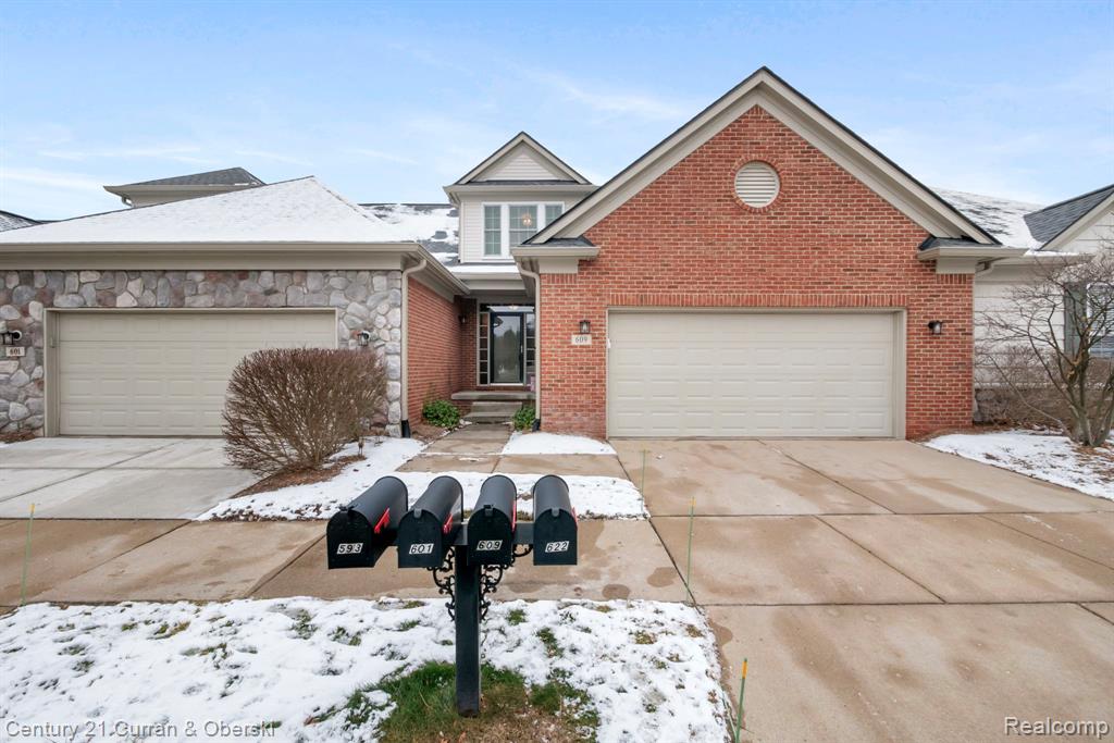 609 Telya Ridge, Milford, MI 48381 — front exterior