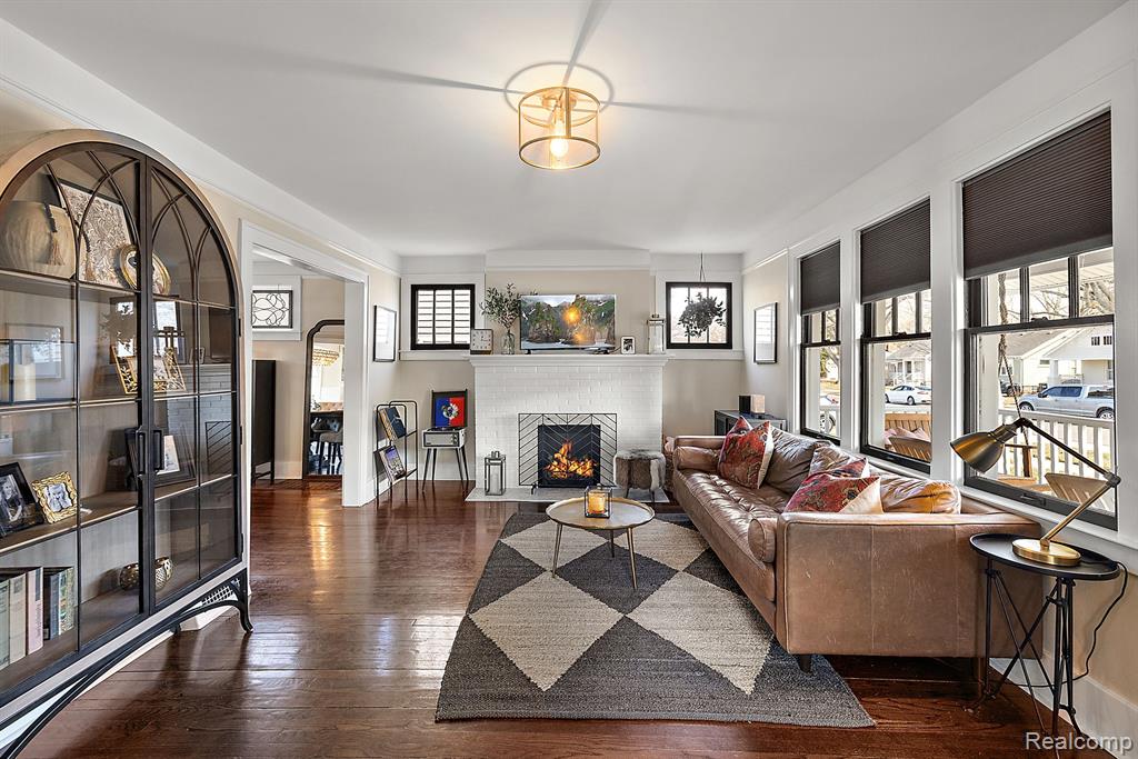 714 S Rembrandt Avenue, Royal Oak, MI 48067 — Photo 5