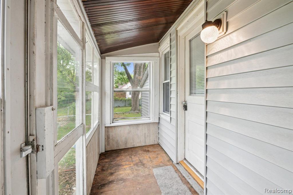 533 W GANSON Street, Jackson, MI 49201 — Photo 30
