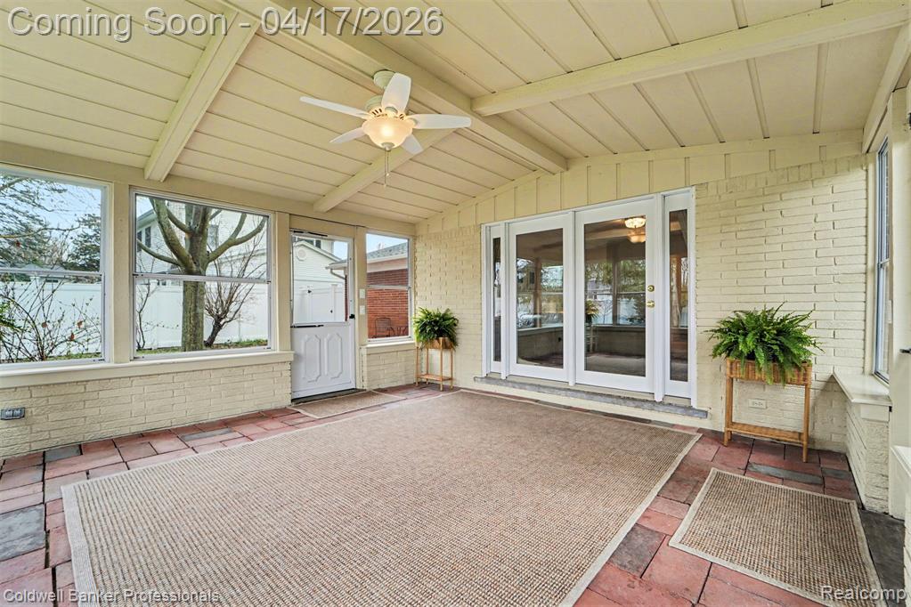 717 Sandstone Drive, Rochester Hills, MI 48309 — Photo 34