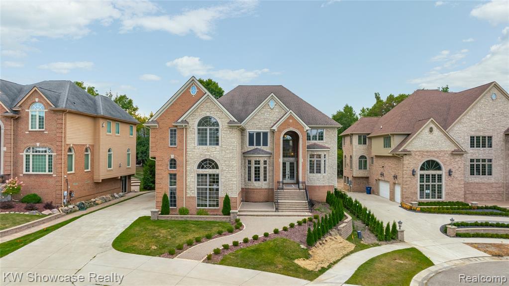 5512 Essex Court, West Bloomfield, MI — Photo 3