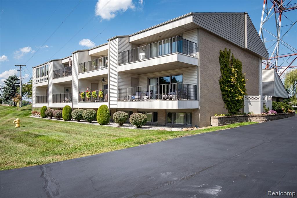 3995 River Road, East China, MI — Photo 41