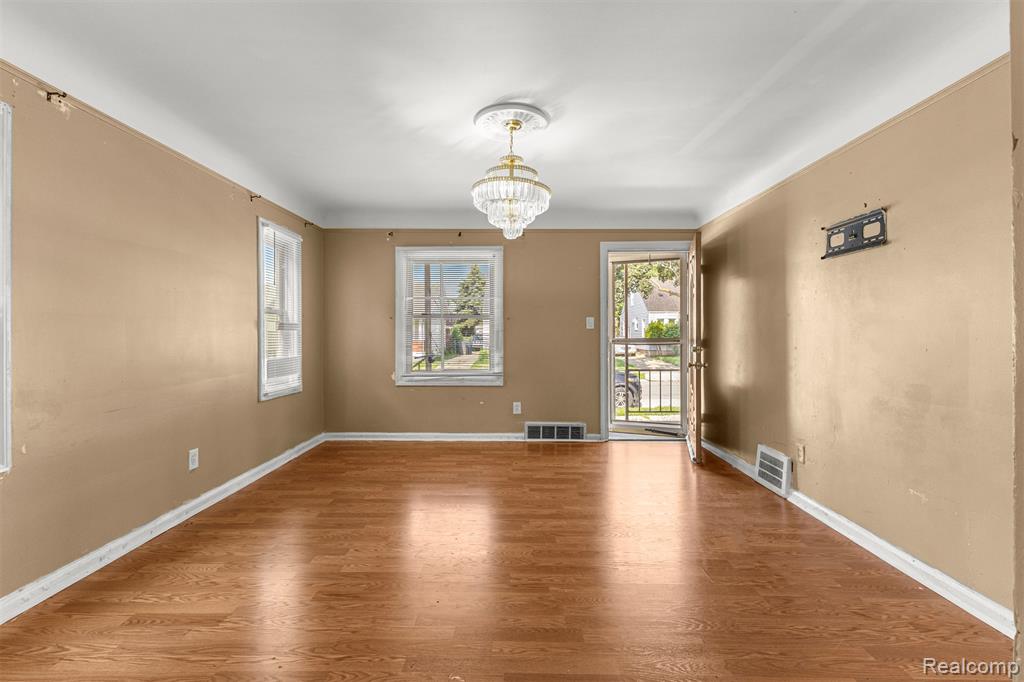 4632 Chovin Street, Dearborn, MI 48126 — Photo 4