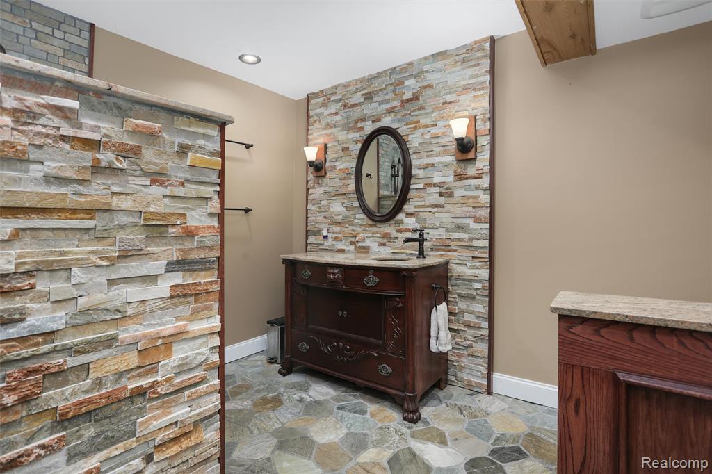 55975 Sequoia Court, Shelby Twp, MI 48316 — Photo 24