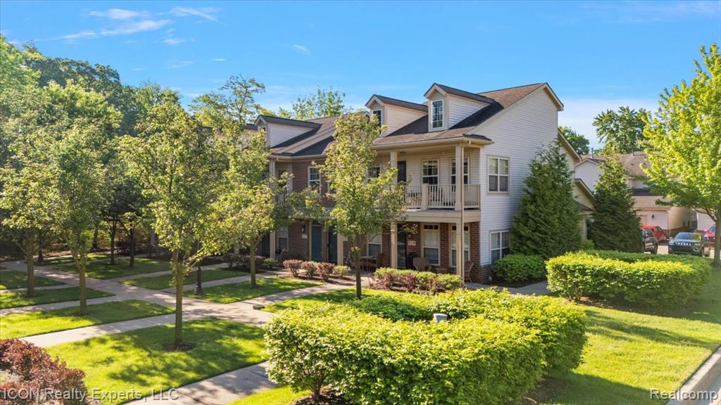 527 Red Oak Court, Commerce Twp, MI 48390 — Photo 30