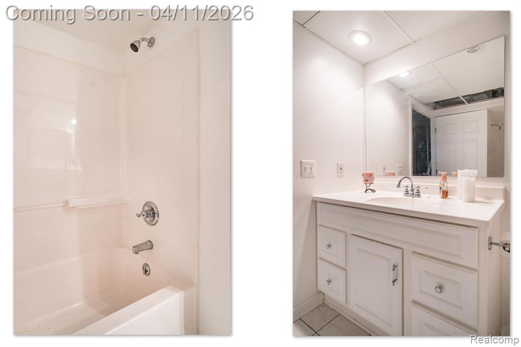 282 Stratford Lane, Lake Orion, MI — Photo 28